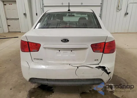 2011 Kia Forte Ex z USA, uszkodzony, nr VIN KNAFU4A25B5403836